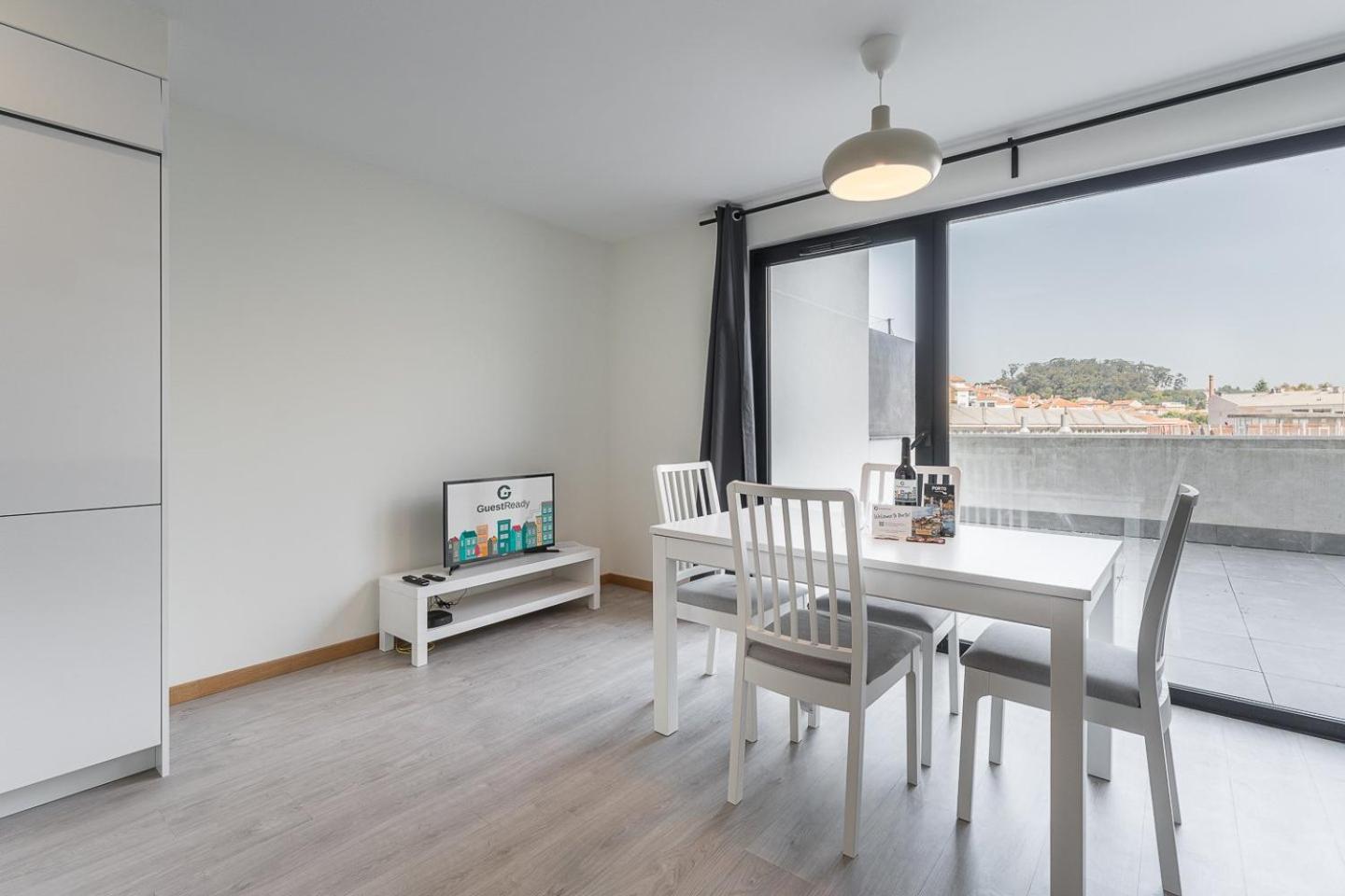 Guestready - Sleek Monochromatic In Bonfim Apartamento Porto Exterior foto